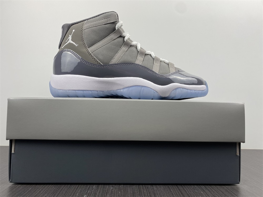 Air Jordan 11  CT8012-6006