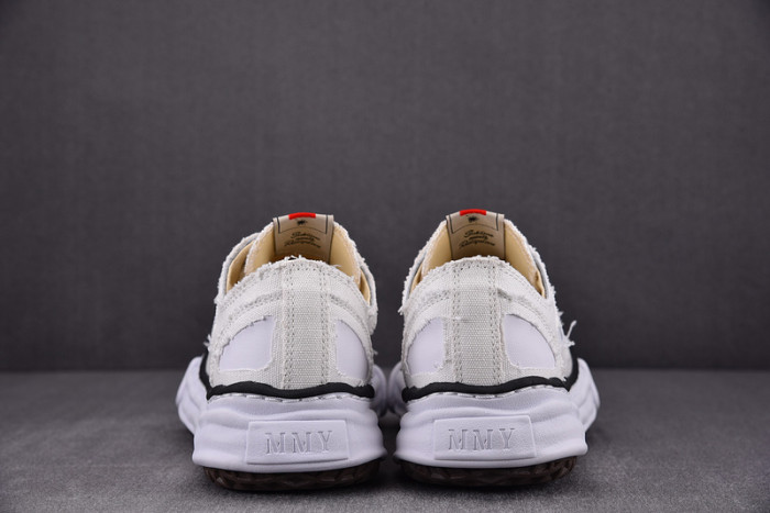 Maison Mihara Yasuhiro Low-Top Sneakers MMY-041