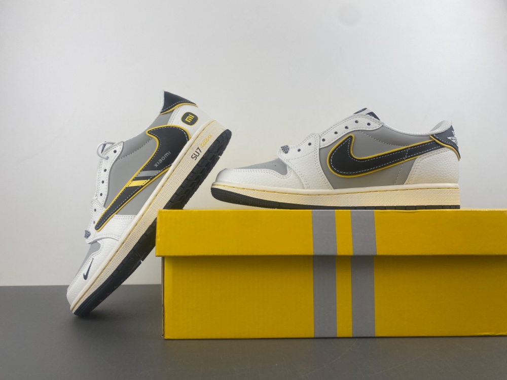 Travis Scott x Fragment Design x Air Jordan 1 Low OG SP AJ1 Su7-Ultru