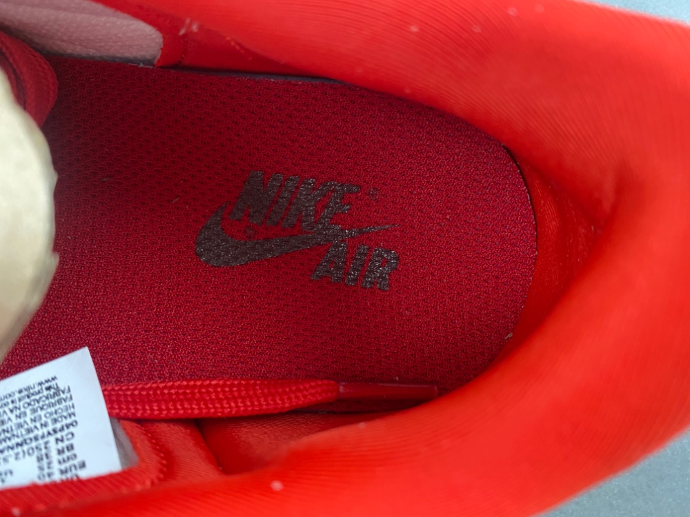 Fragment x Travis Scott  Air Jordan 1 Low