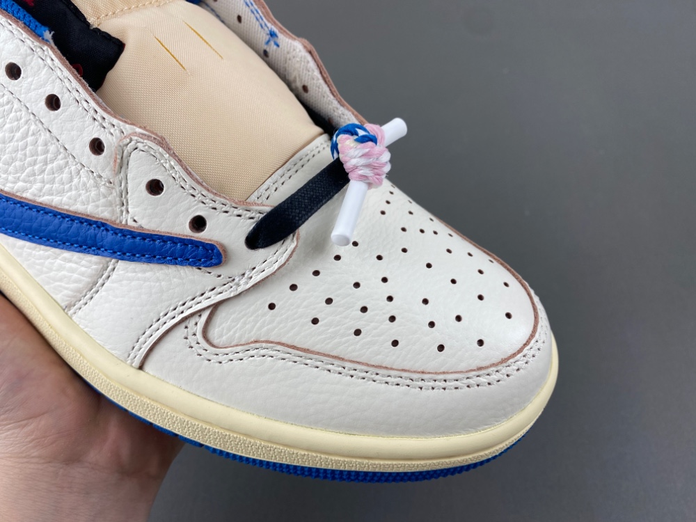 Travis Scott x Fragment x Air Jordan 1 Low OG