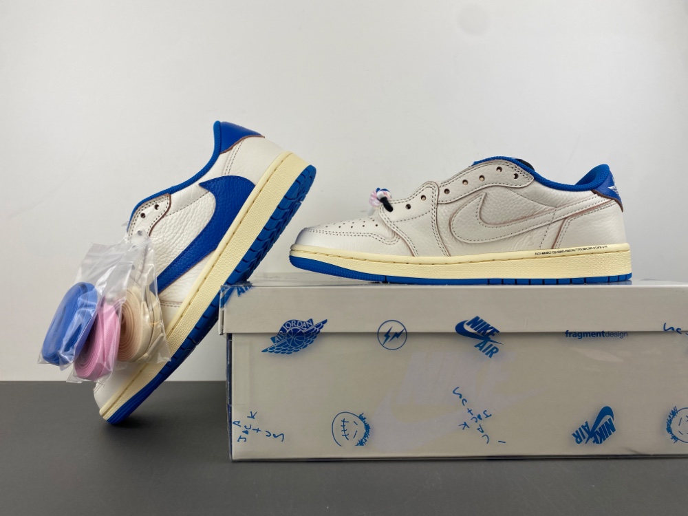 Travis Scott x Fragment x Air Jordan 1 Low OG