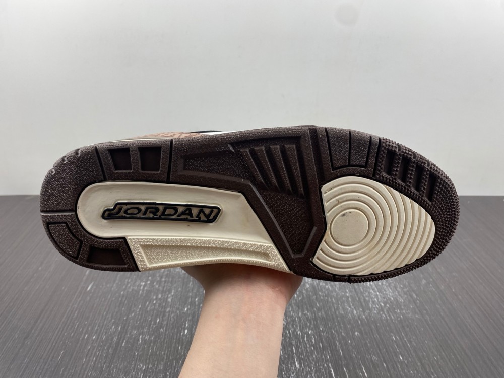 Travis Scott x Air Jordan 3 136064-168