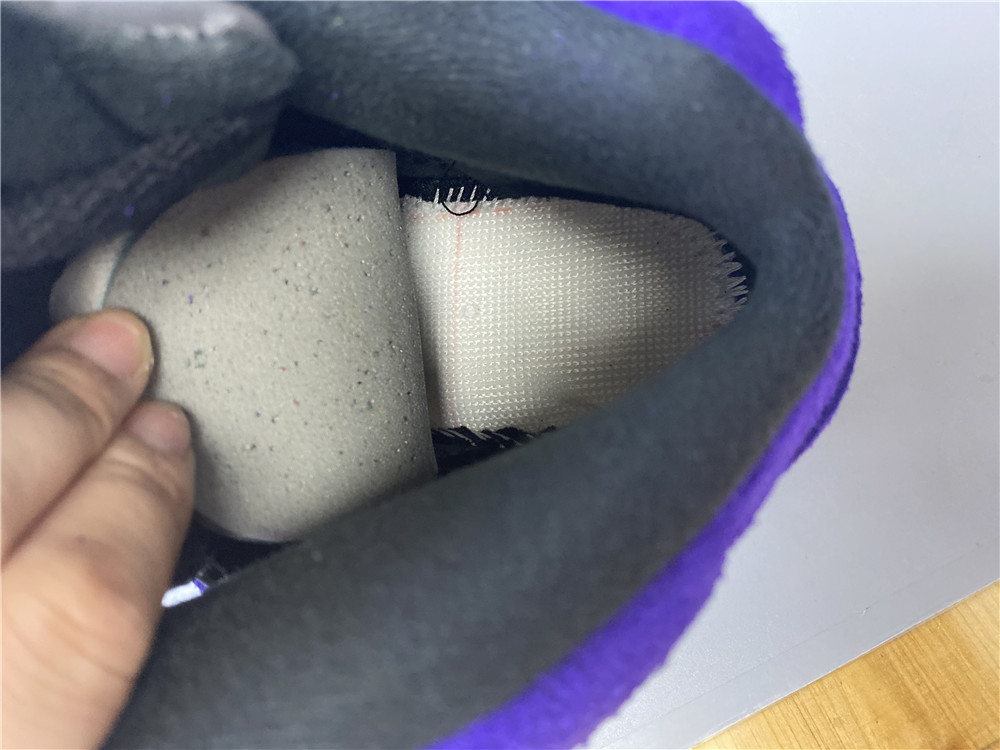 Air Jordan 5 “Alternate Grape”136027-500