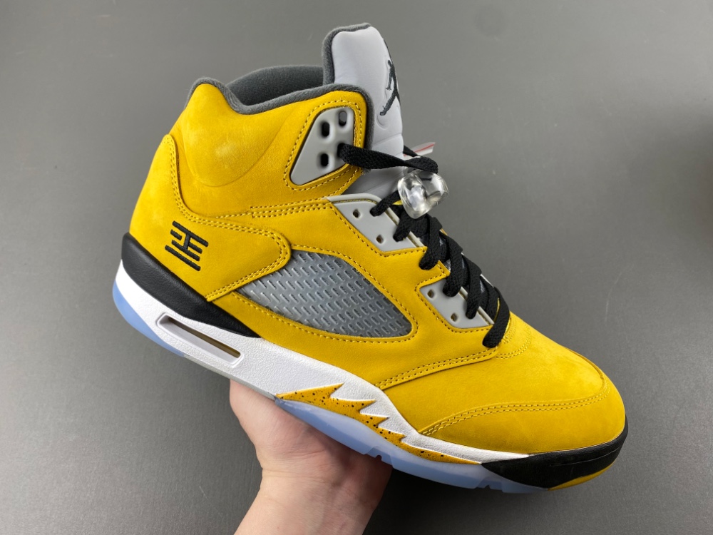 Air Jordan 5 “Tokyo” IO3372-700