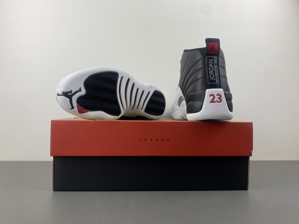 Air Jordan 12 Playoffs  CT8013-006