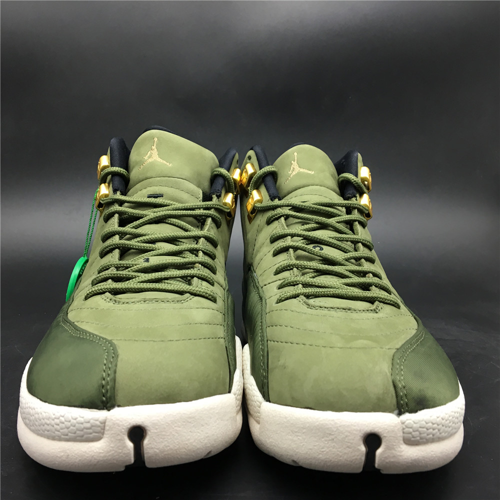 Air Jordan 12 130690- 301