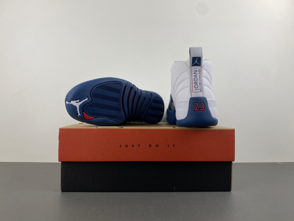 Air Jordan 12 GS 153265-114