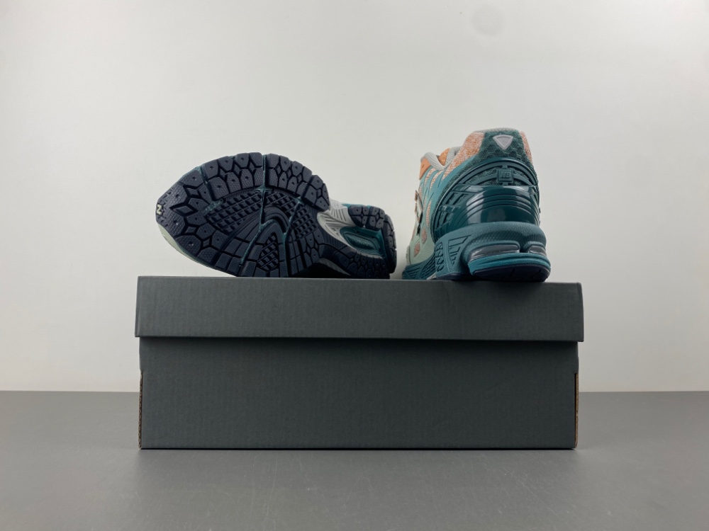 New Balance 1906 U1906WFB