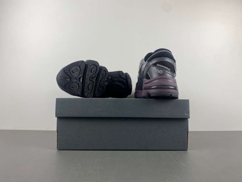 New New Balance M1000EB