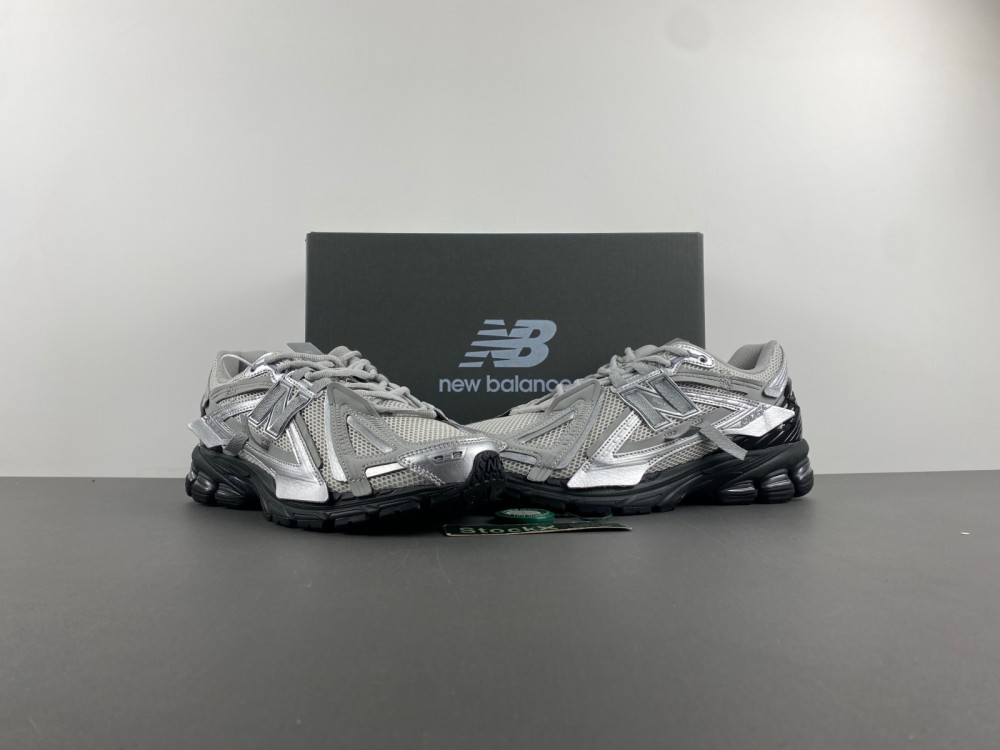 New Balance U1906AAF