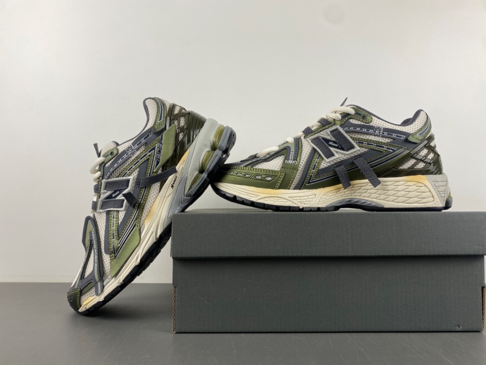 New Balance U1906ANA