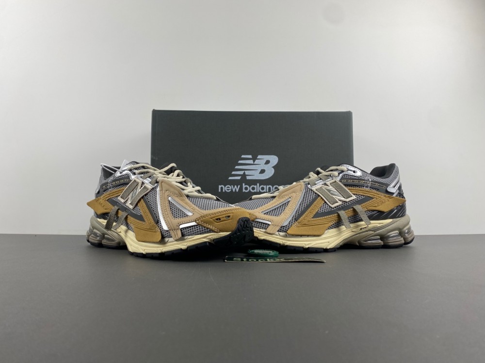 New Balance U1906AA1