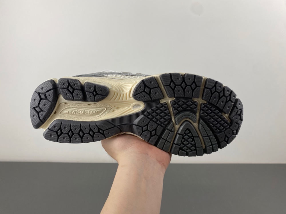 New Balance 1906 M1906RFS