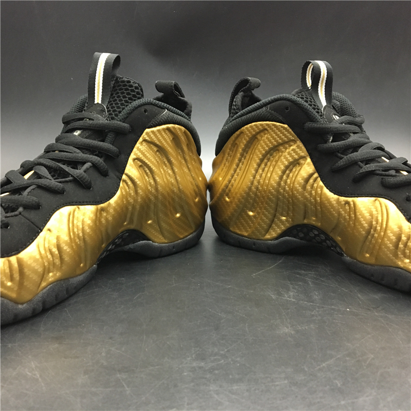 Nike Air Foamposite Pro “Metallic Gold”624041-701