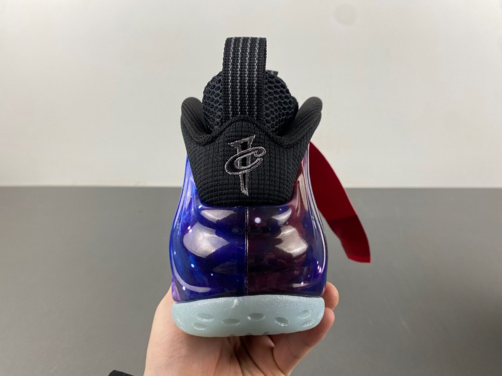 Nike Air Foamposite One “Galaxy”FQ4303-400