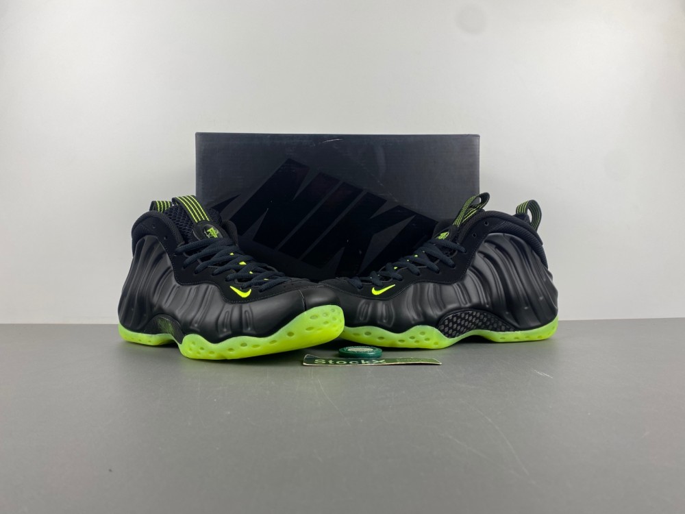 Nike Air Foamposite One “Volt”HF2902-001