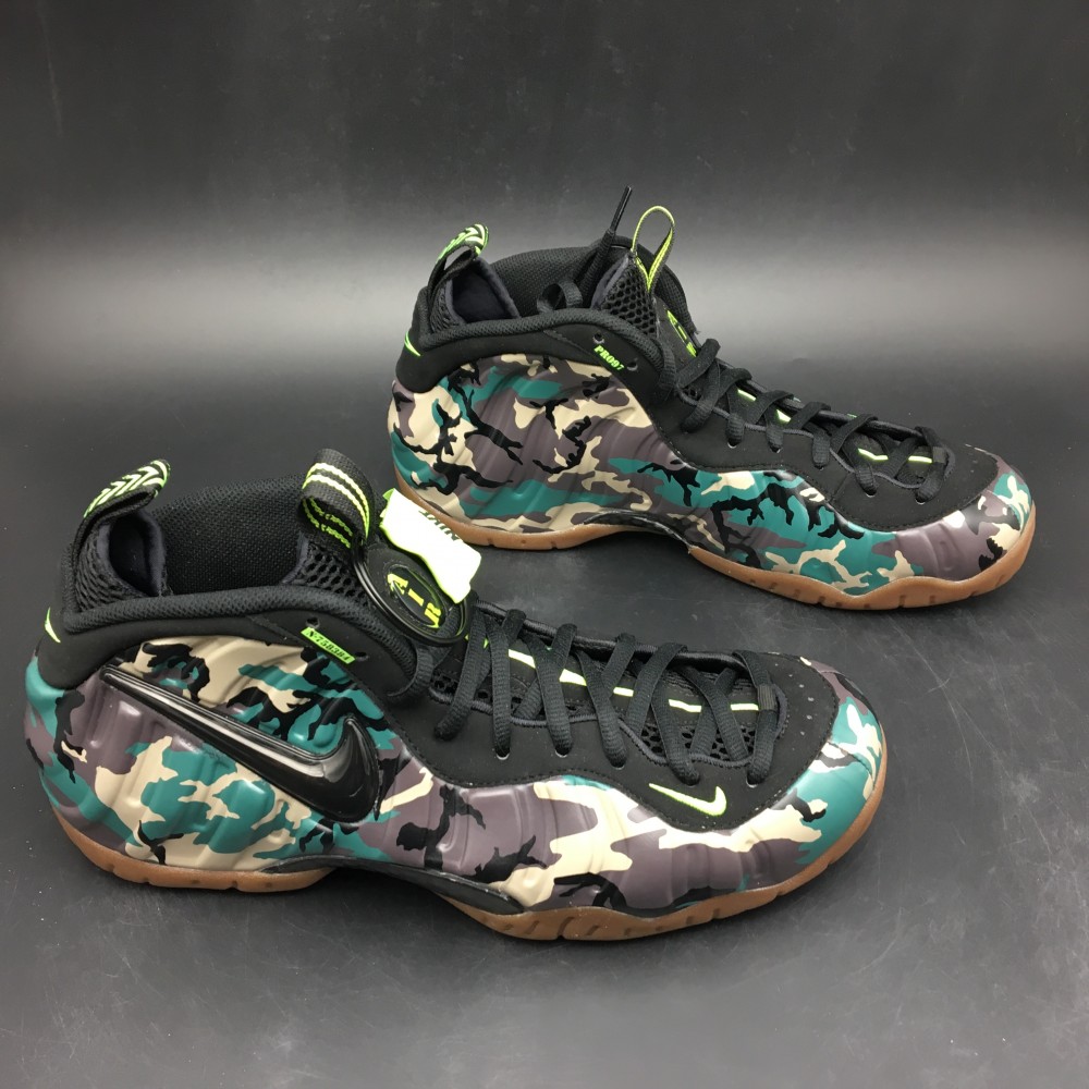Nike Air Foamposite 587547-300