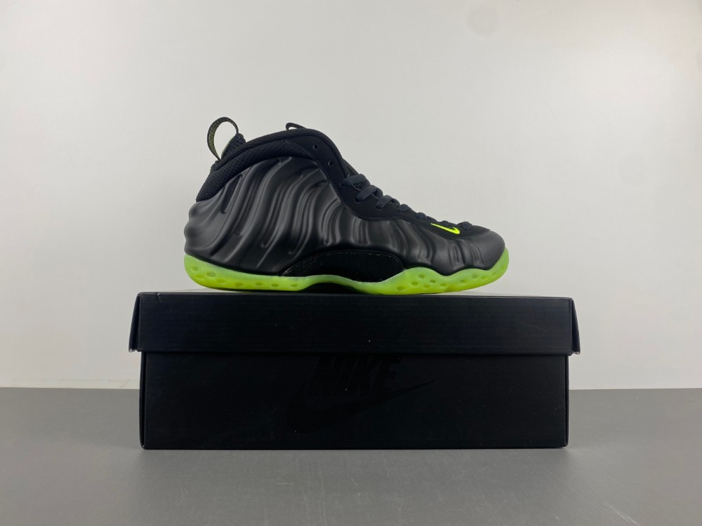 Nike Air Foamposite One “Volt”HF2902-001