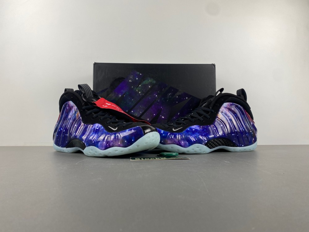 Nike Air Foamposite One “Galaxy”FQ4303-400