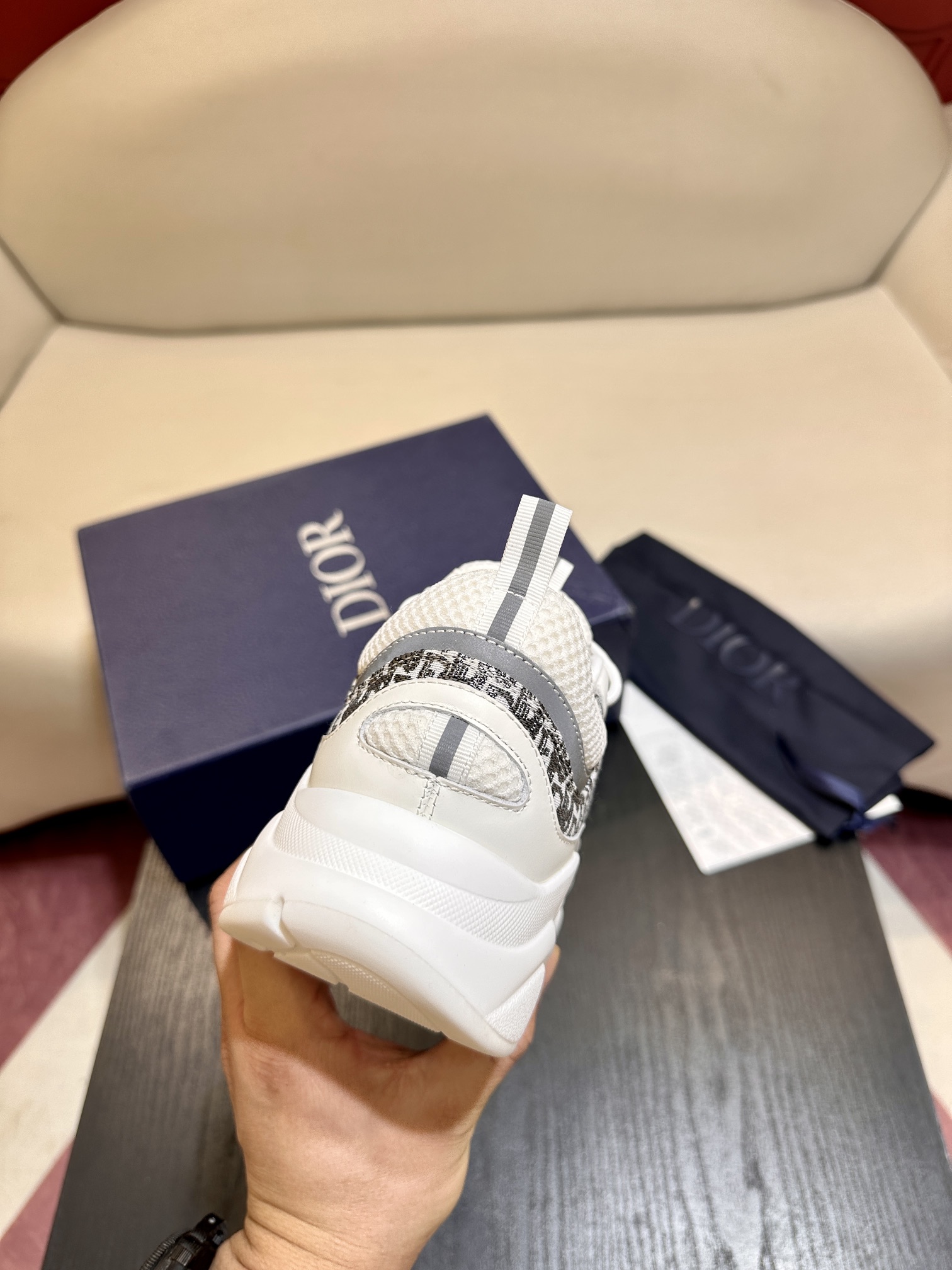 DIOR B22 SNEAKER