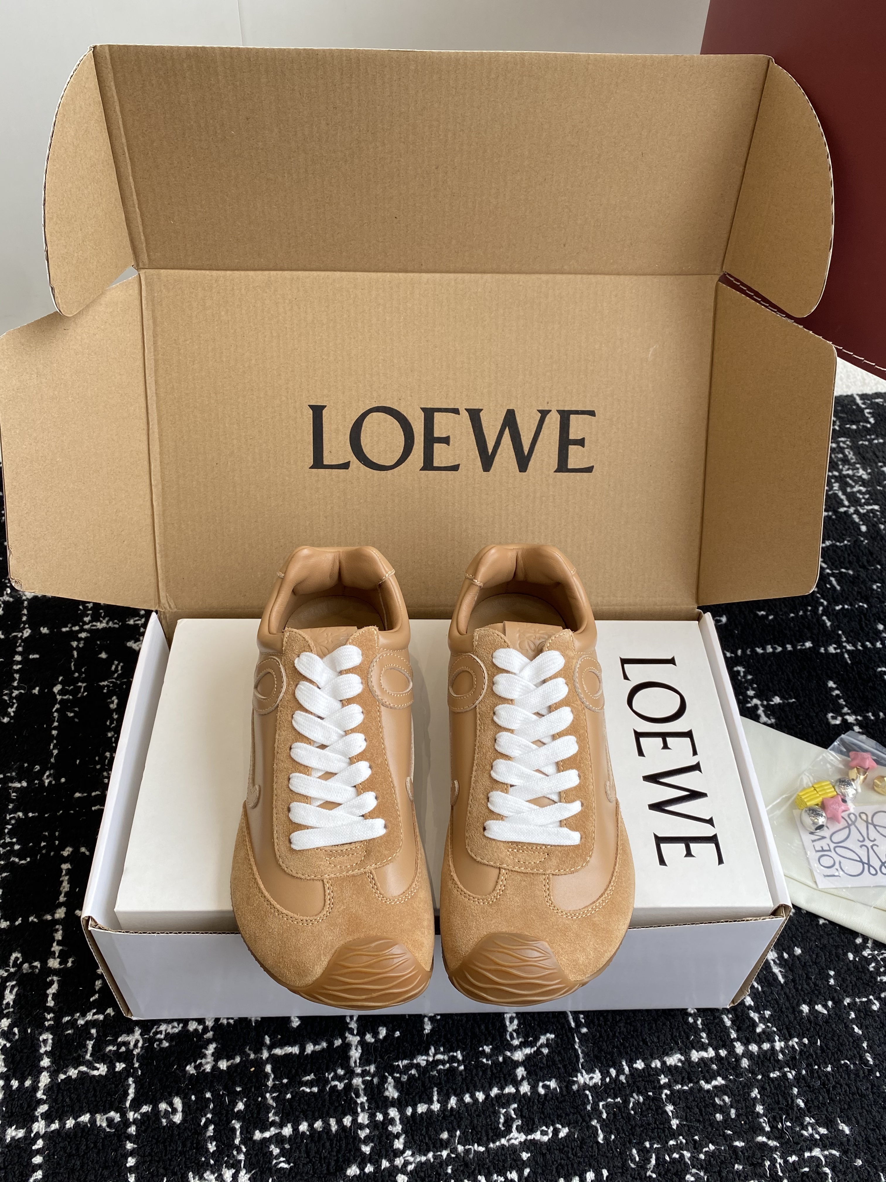 Loewe Sneakers