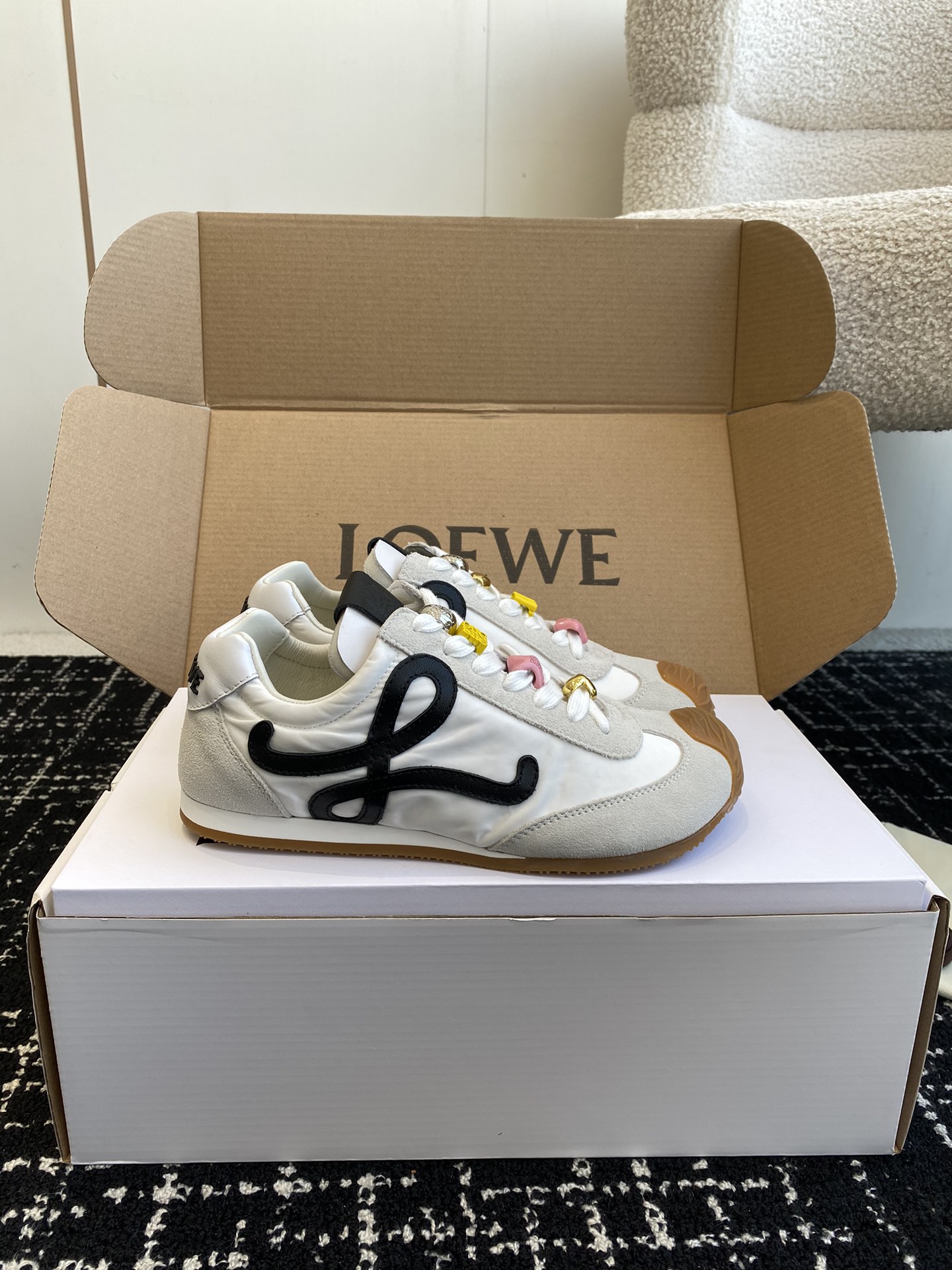 Loewe Sneakers