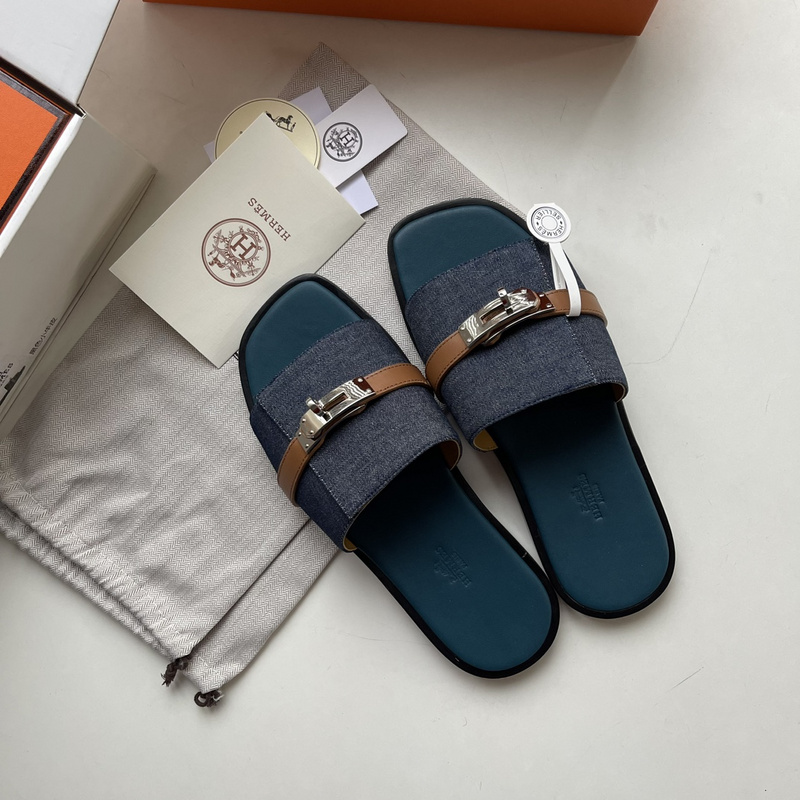 Gabriel sandal