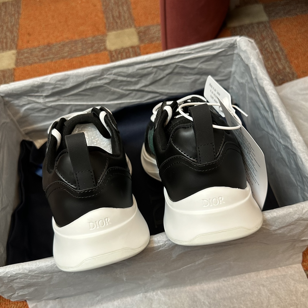 DIOR B25 SNEAKER