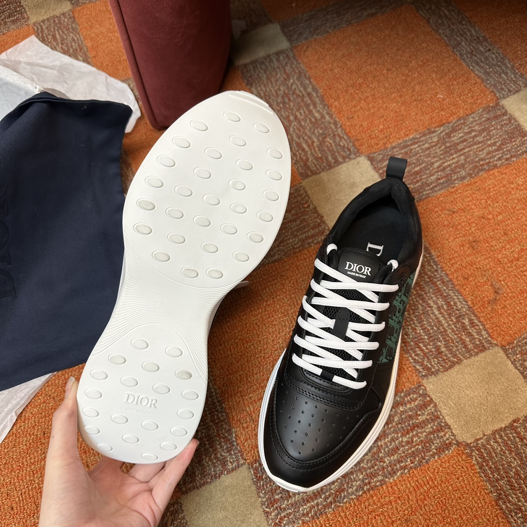 DIOR B25 SNEAKER