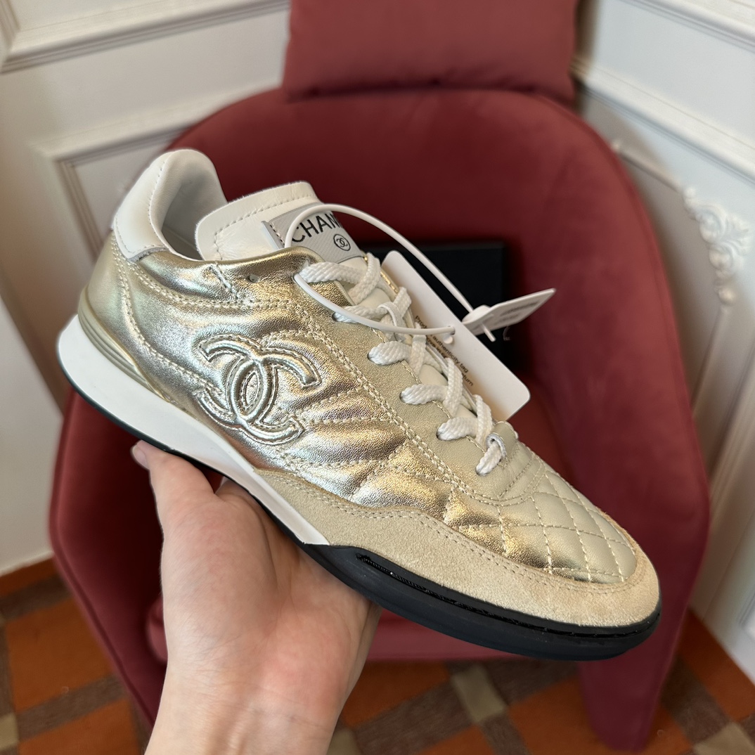 Chanel Trainer