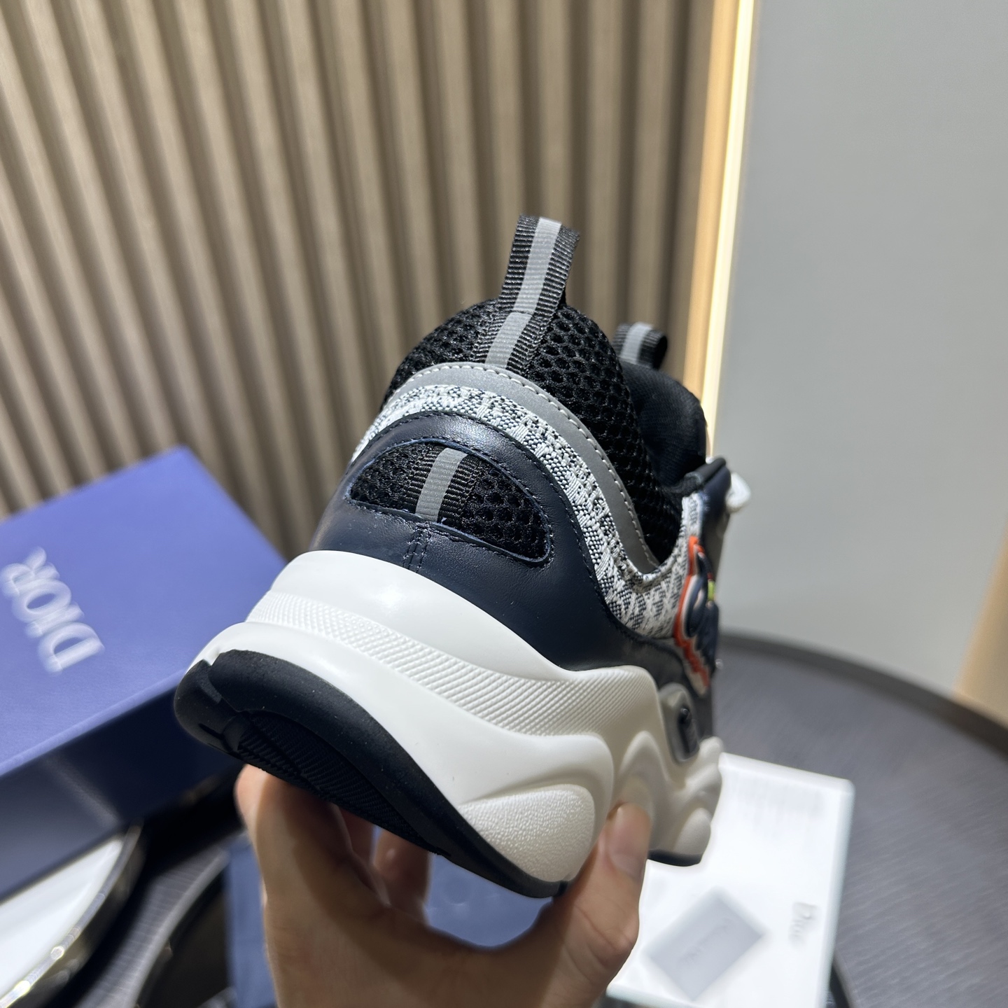 DIOR B22 SNEAKER