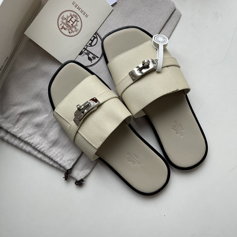 Gabriel sandal