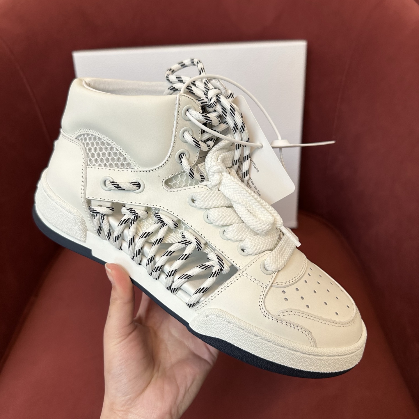 DIOR SNEAKER