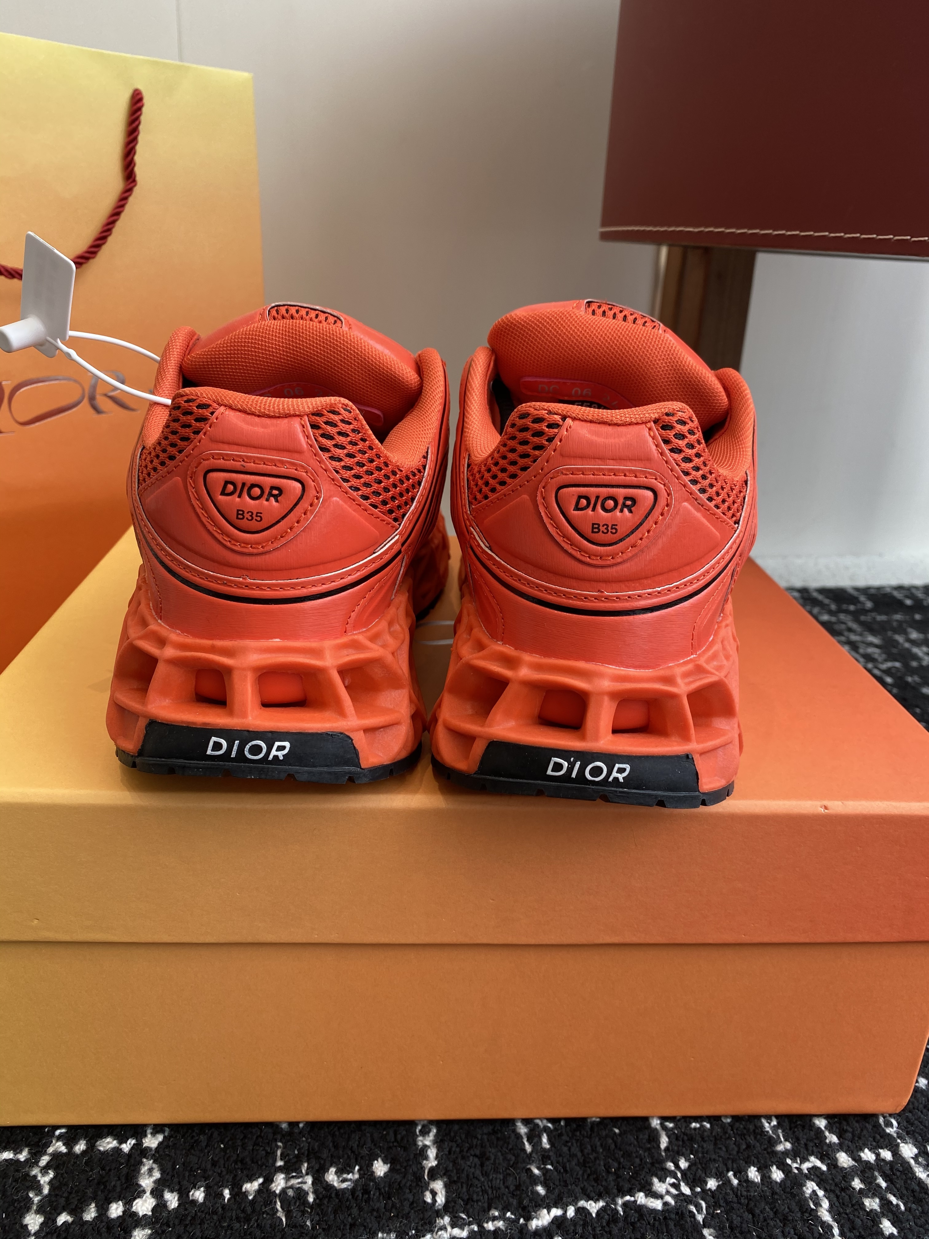 DIOR B35 SNEAKER