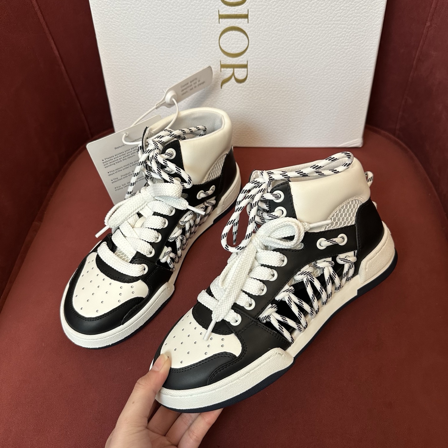DIOR SNEAKER