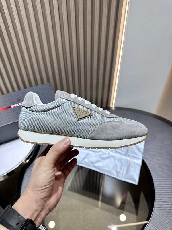 Prada Sneaker