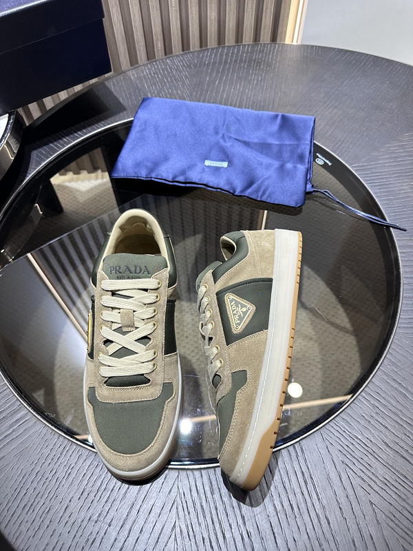 Prada Sneaker