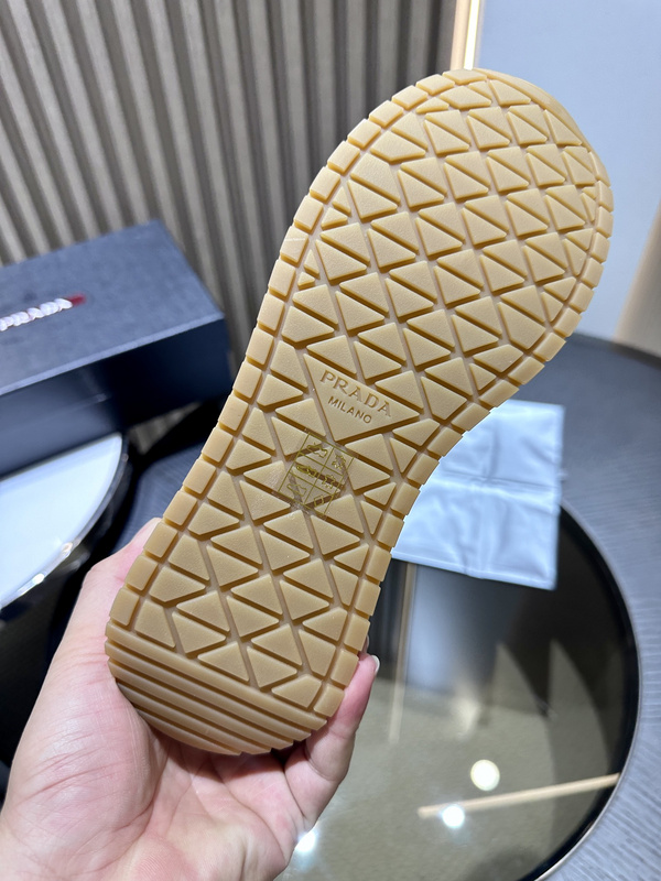 Prada Sneaker