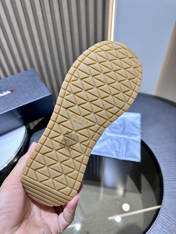 Prada Sneaker
