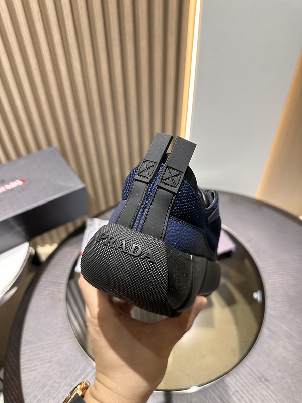 Prada Sneaker