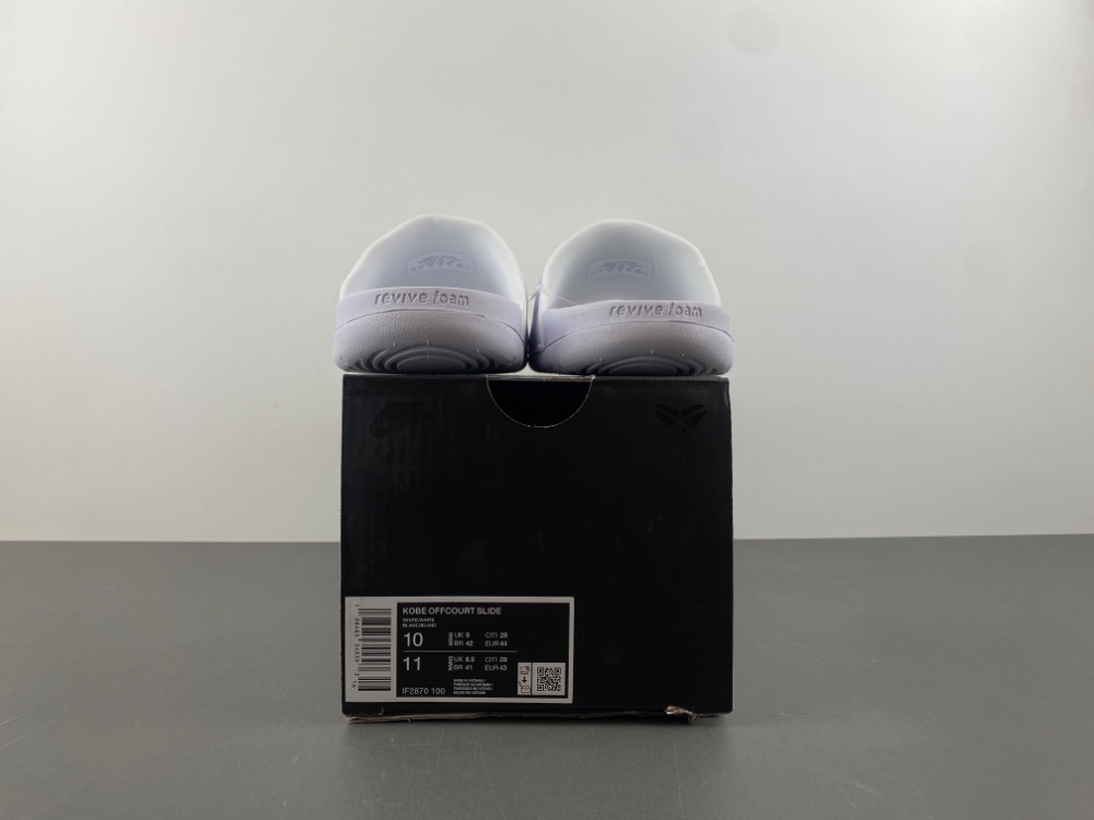 Nike Kobe Offcourt Slides IF2870-100