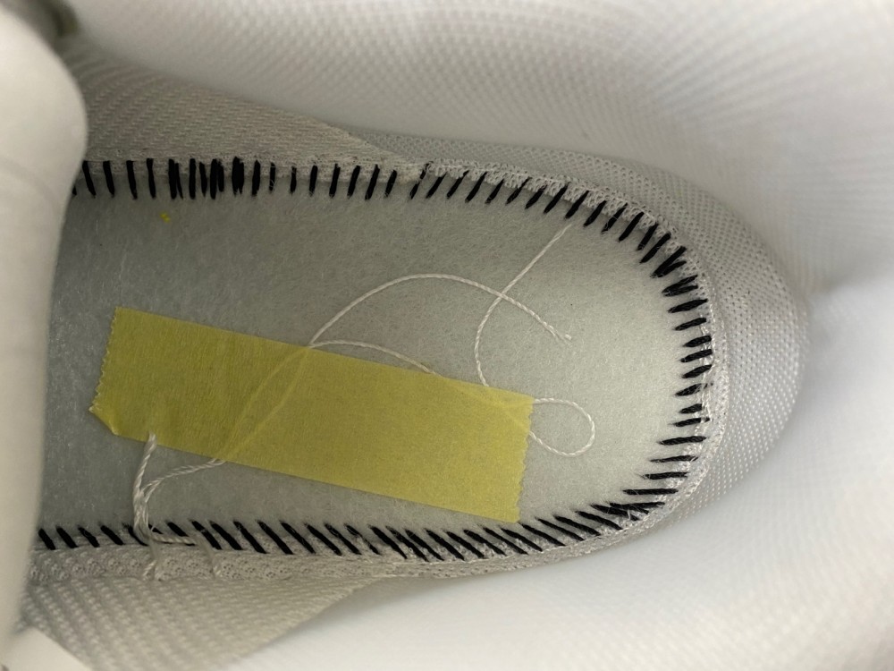 Kobe Bryant x Nike Air Force 1 Low FZ1151-100