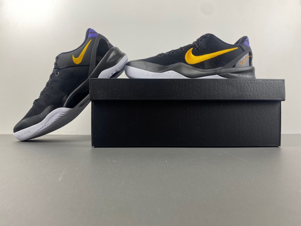 Nike Kobe 8 Protro “Hollywood Night”HF9550-101