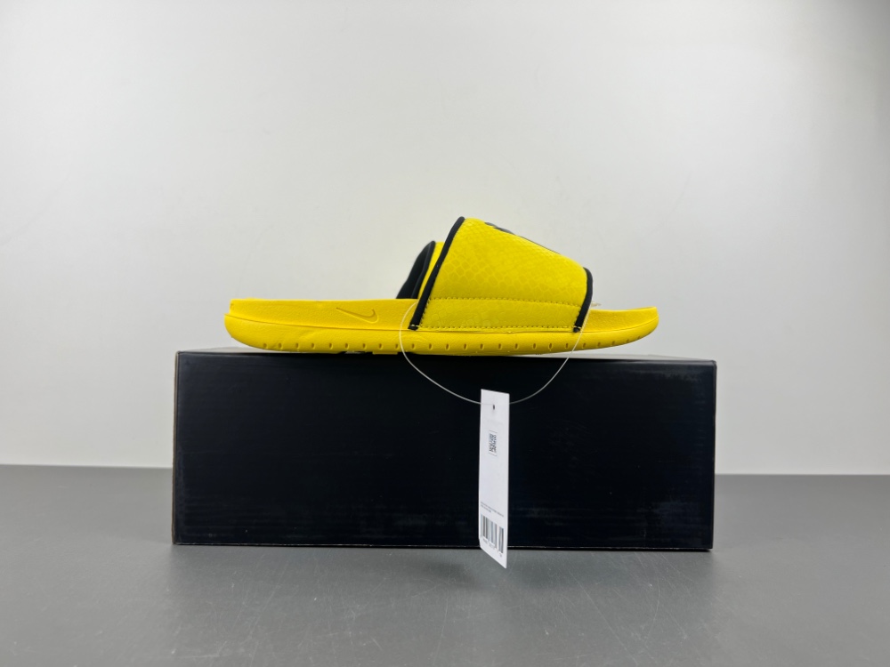 Nike Kobe Offcourt Slide IF2870-700