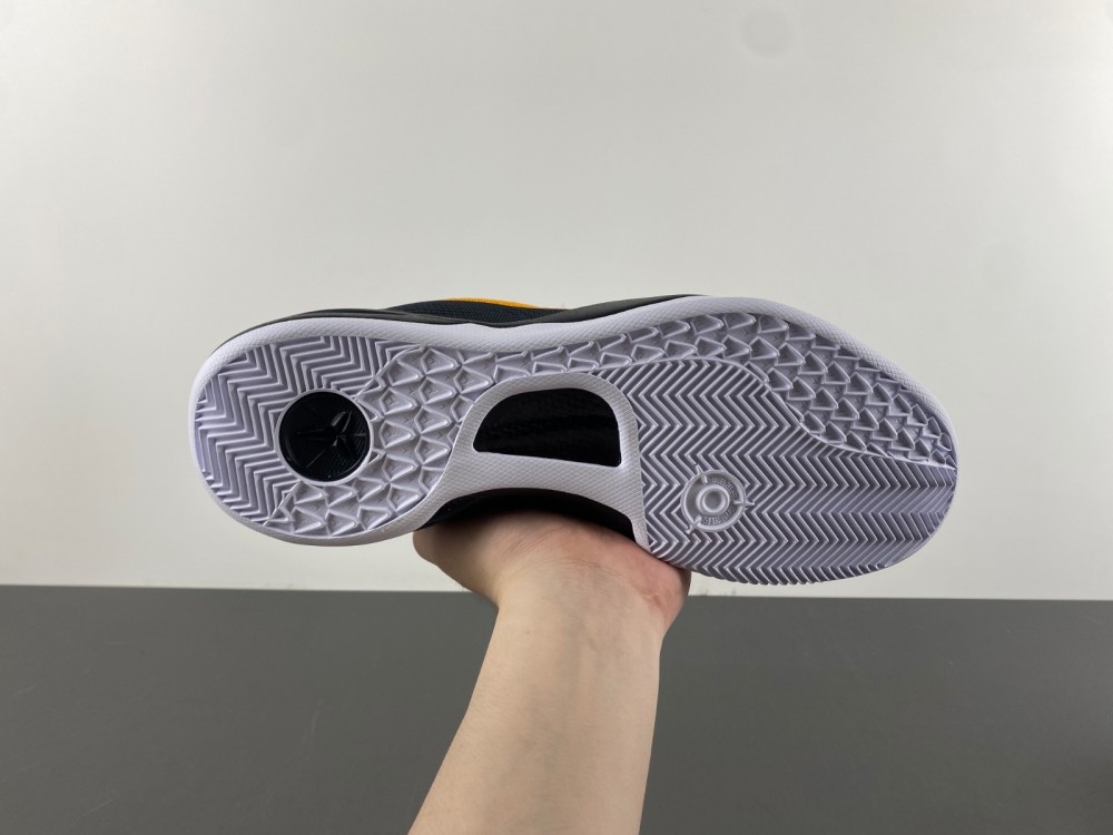 Nike Kobe 9 Protro EM “Gift of Mamba“ FZ7333-001