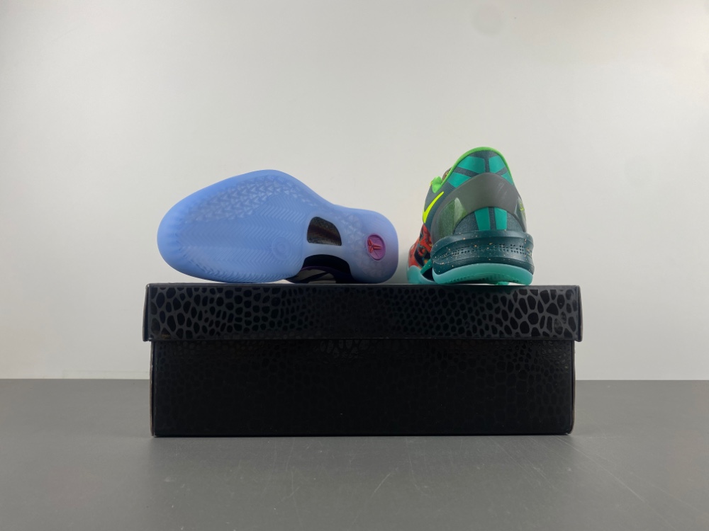 Nike Kobe 8 Protro “What The Kobe”HM9621-900