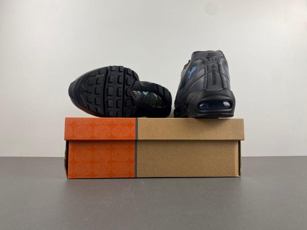 2023 Corteiz x Air Max 95 SP FB2709-002