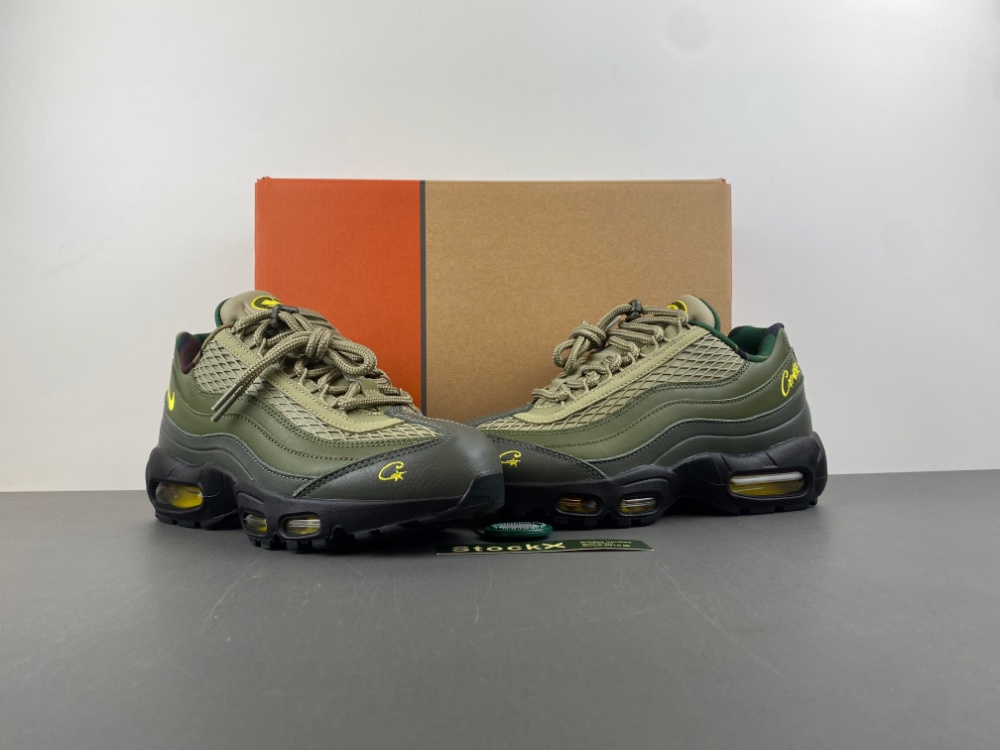 Corteiz x Air Max 95 FB2709-300