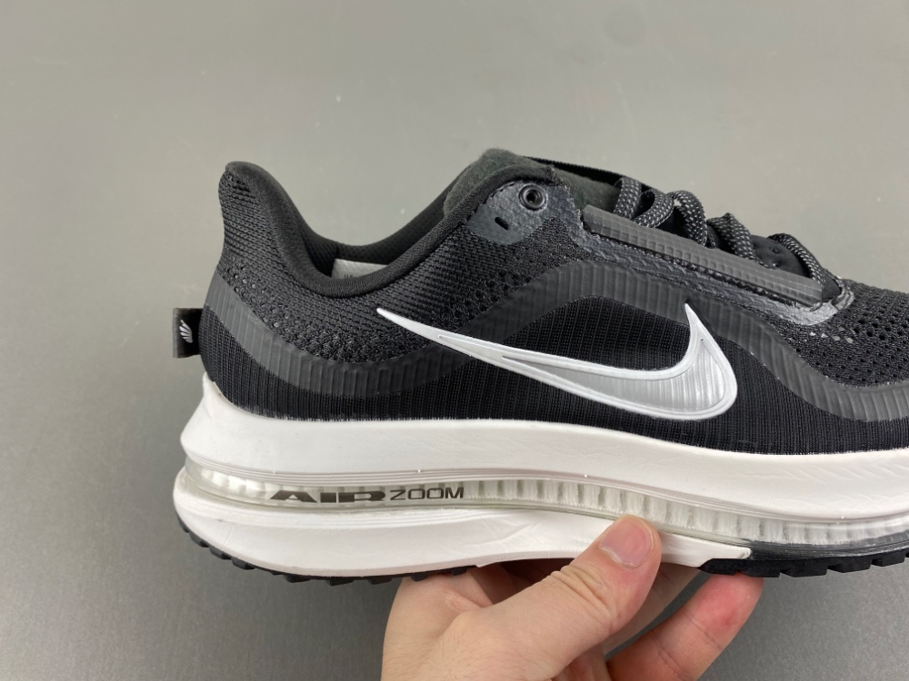 Nike Pegasus Premium